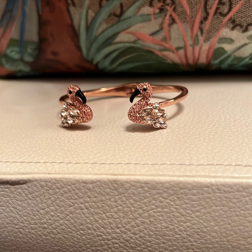 Kate Spade flamingo bangle rose gold bracelet excellent condition